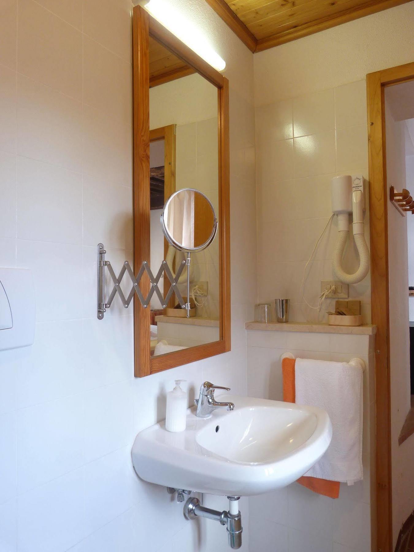 Agriturismo Apparita Montecastelli Pisano Zewnętrze zdjęcie